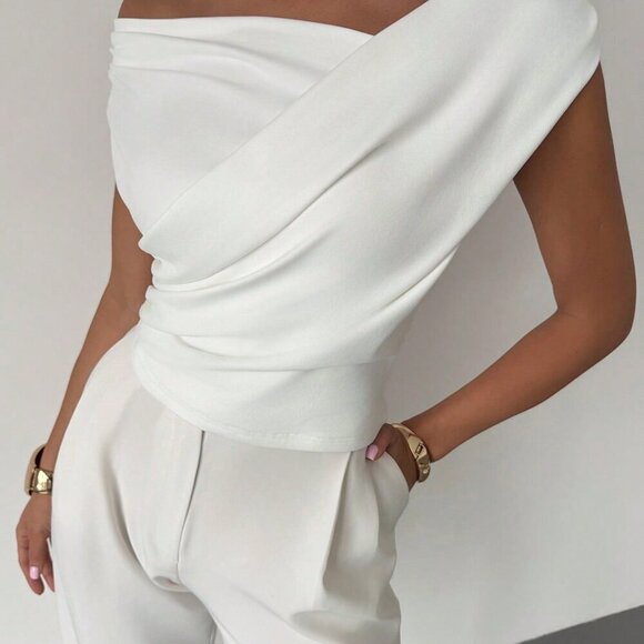 Apricot Elegant Women's Minimalist Asymmetric Ruffle Sleeveless Cropped Top - Picture 7 of 7